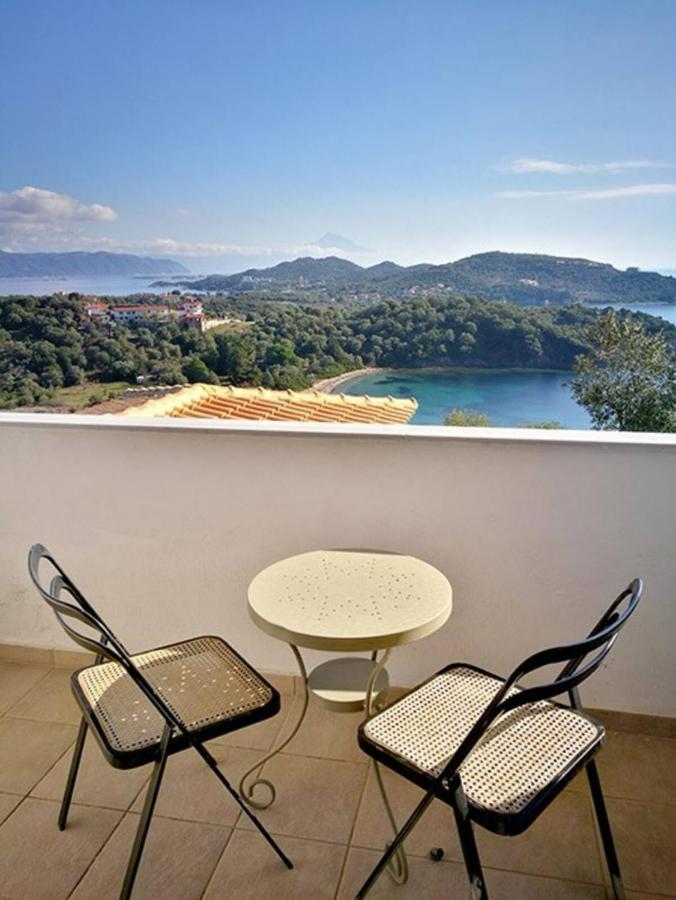 Olive Bay Hilltop Apartments Amulianí Kültér fotó