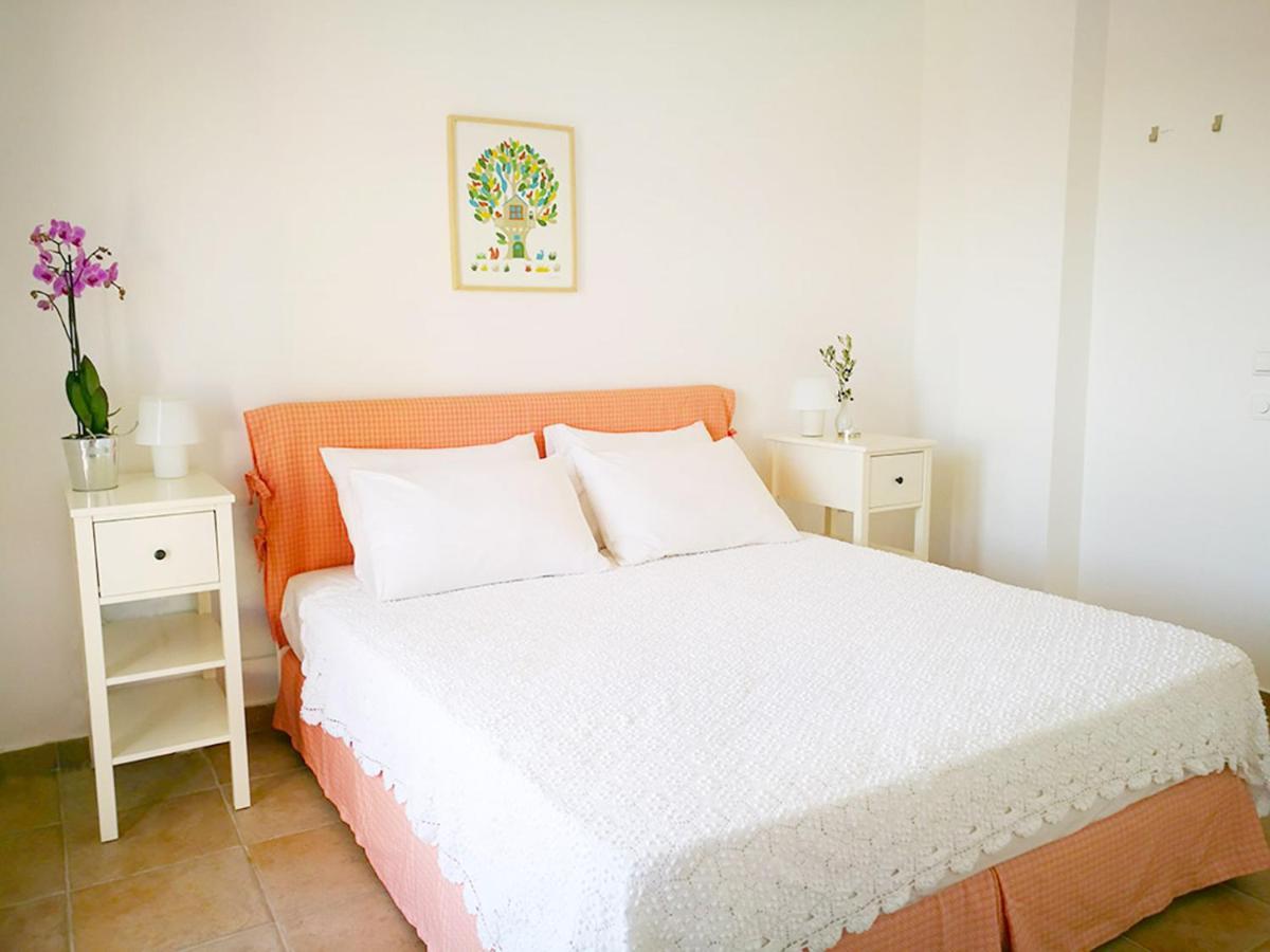 Olive Bay Hilltop Apartments Amulianí Kültér fotó