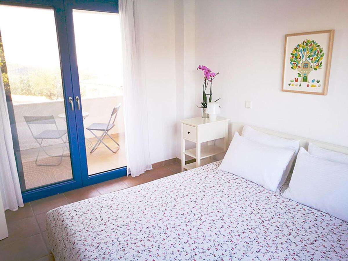 Olive Bay Hilltop Apartments Amulianí Kültér fotó