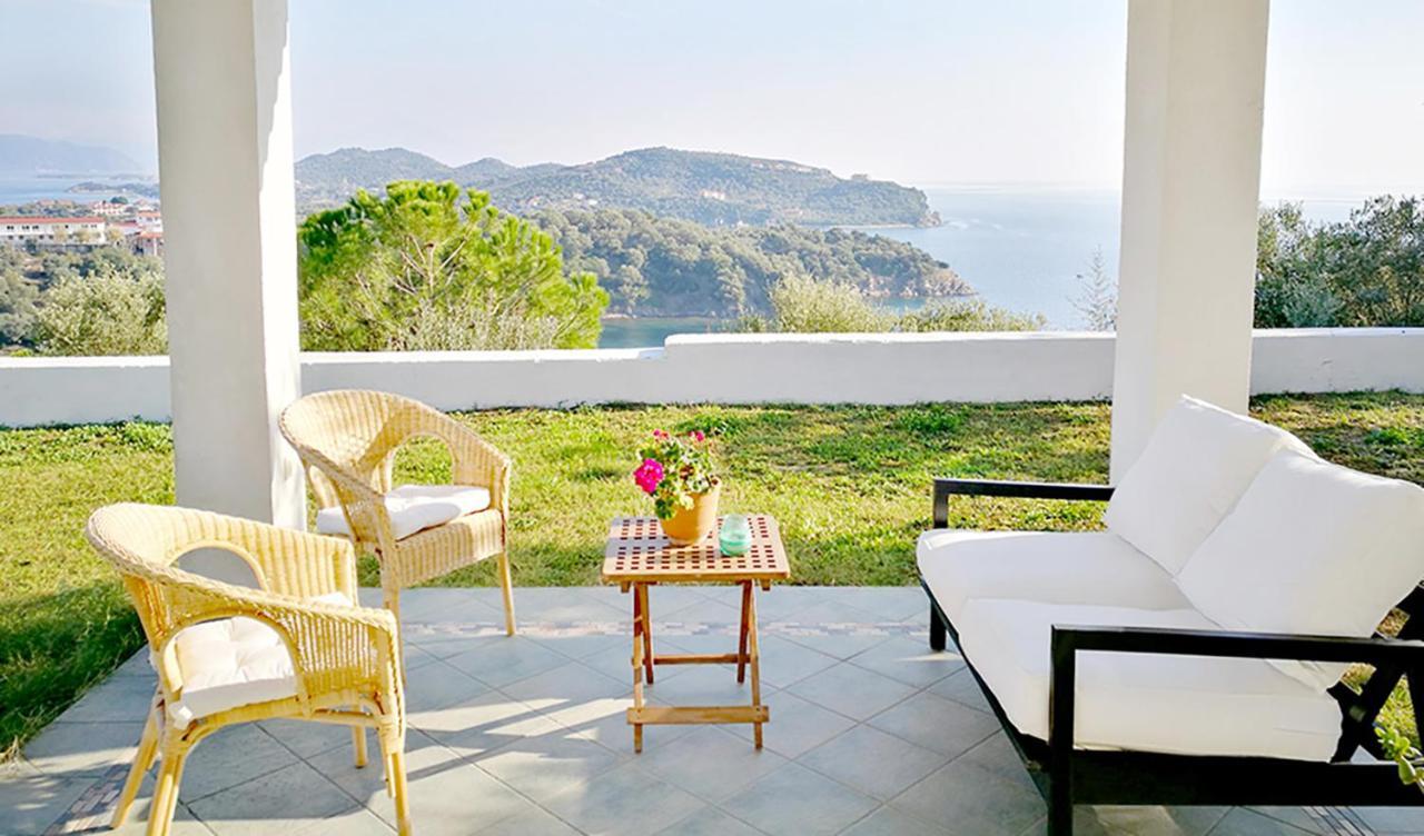 Olive Bay Hilltop Apartments Amulianí Kültér fotó