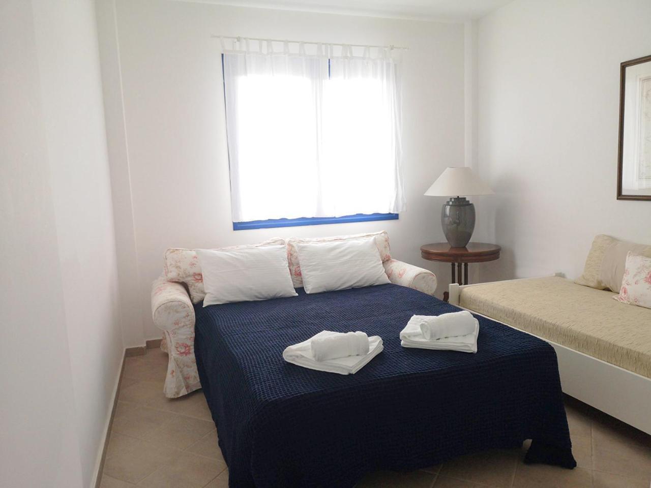 Olive Bay Hilltop Apartments Amulianí Szoba fotó